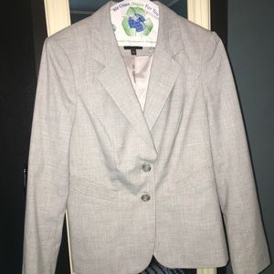 Limited size 4 gray blazer